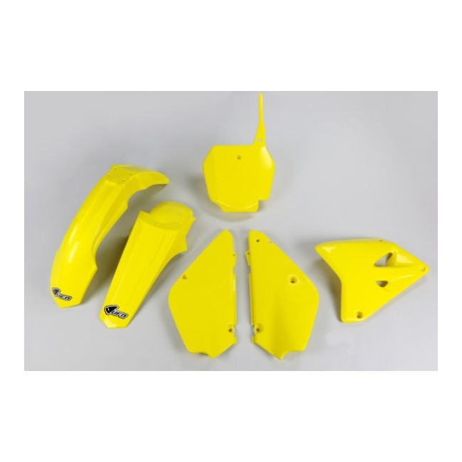 KIT DE PLÁSTICOS RESTYLING AMARILLO CON CARETA UFO PARA SUZUKI RM 85 00/23