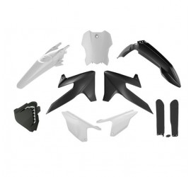 KIT PLÁSTICOS RTECH TRIUMPH...