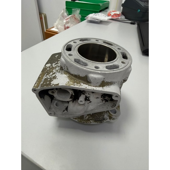 CILINDRO SEGUNDA MANO GAS GAS NICASILADO NUEVO CON VALVULA DE ESCAPE 250 96-18
